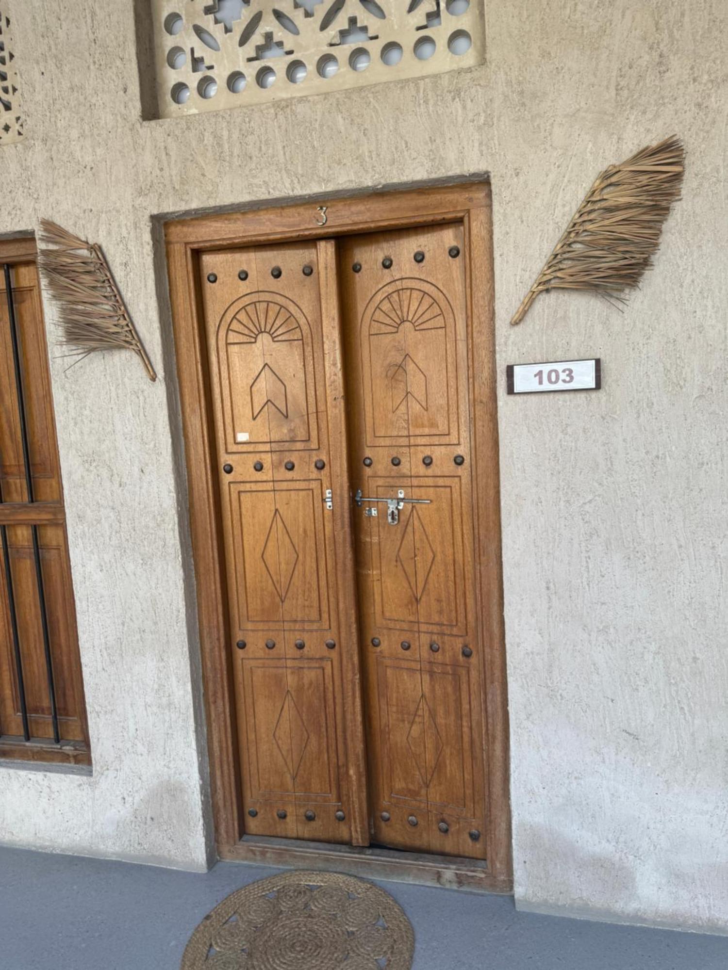 Heritage Home Guest House Dubai Esterno foto