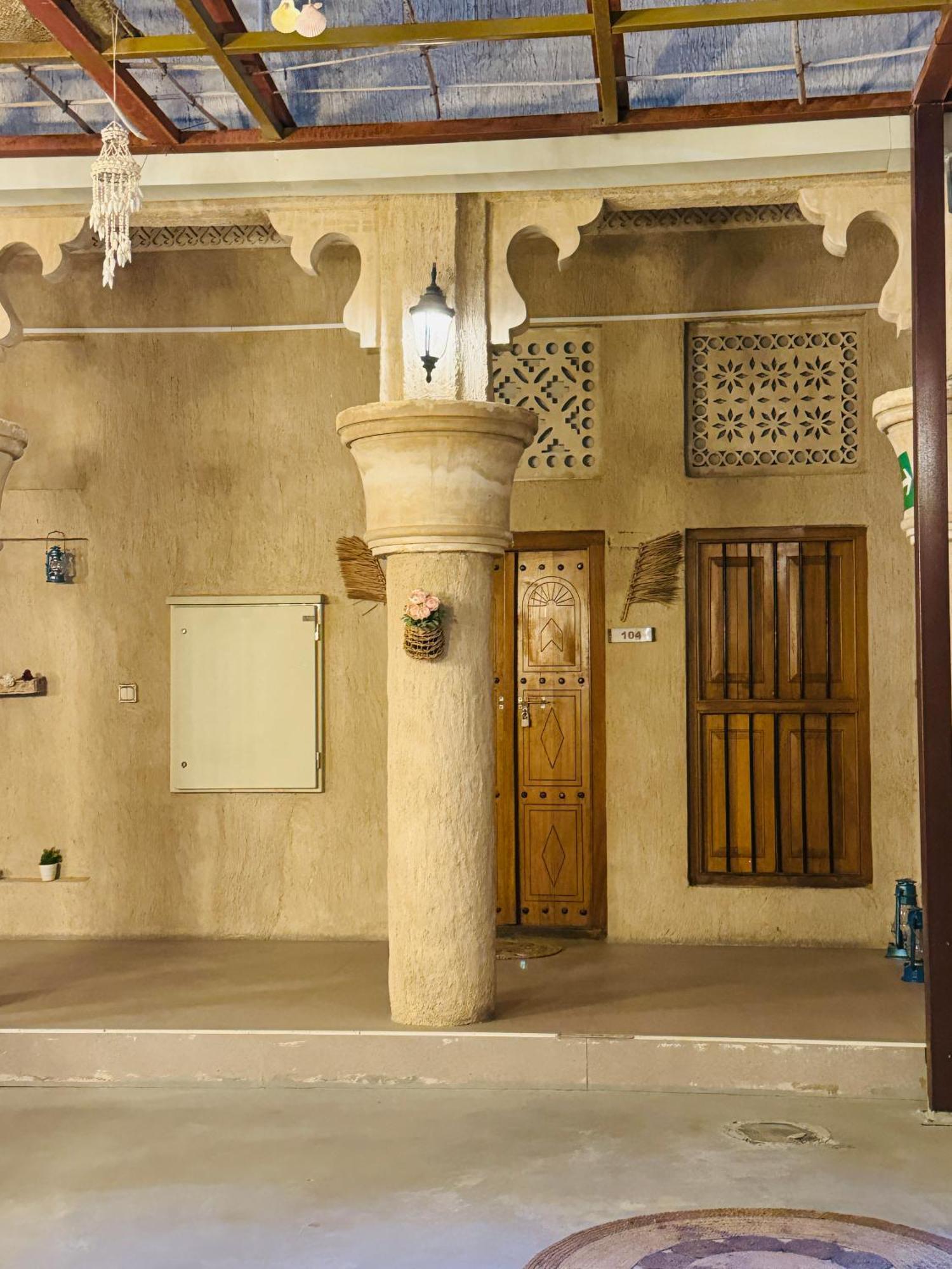 Heritage Home Guest House Dubai Esterno foto
