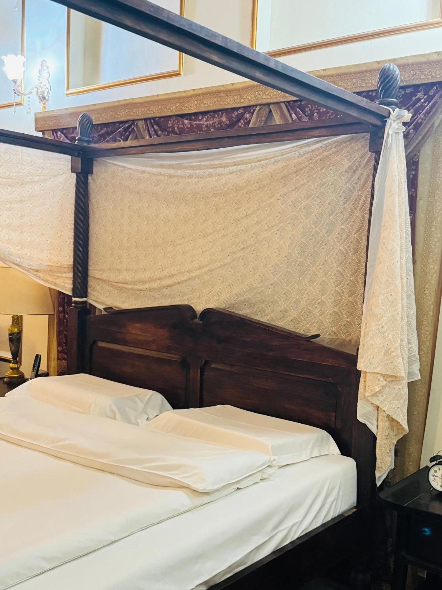 Heritage Home Guest House Dubai Esterno foto