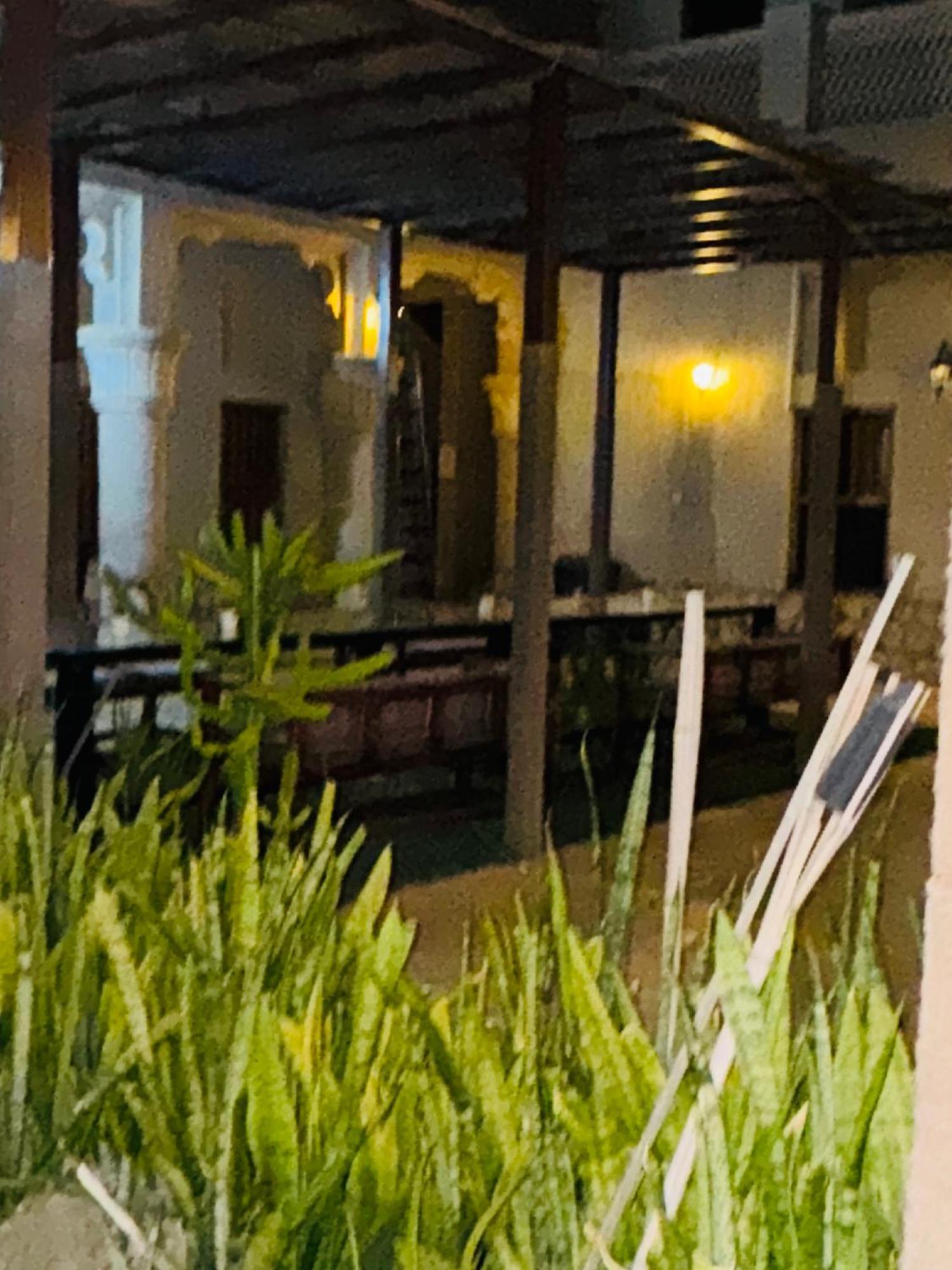 Heritage Home Guest House Dubai Esterno foto